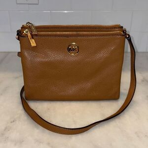 Michael Kors Crossbody Bag Purse Handbag Leather Fulton Multi Compartment Bag